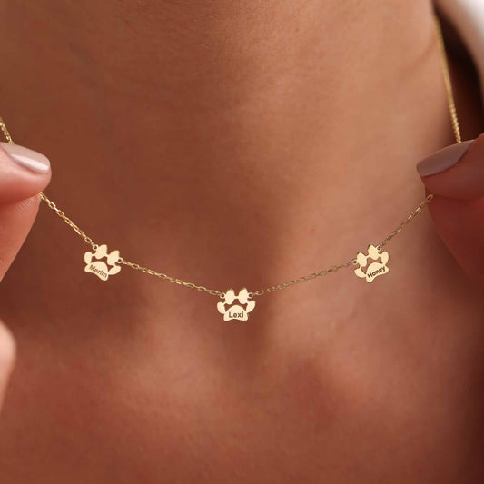 Custom Paw with Name Necklace – Personalized Pet Memorial