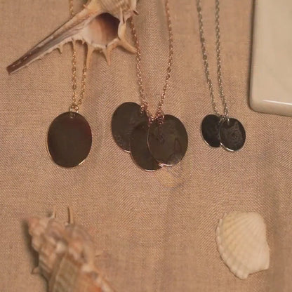 Custom Pet Portrait & Name Necklace – Personalized Pet Memorial