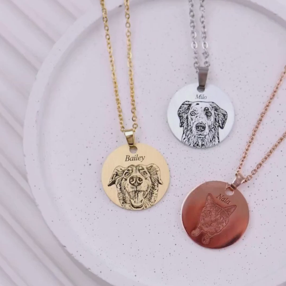 Custom Pet Portrait & Name Necklace – Personalized Pet Memorial